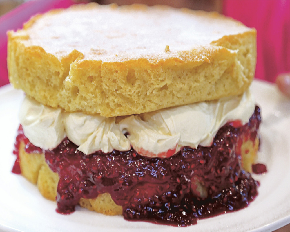 Perfect victoria sponge recipe