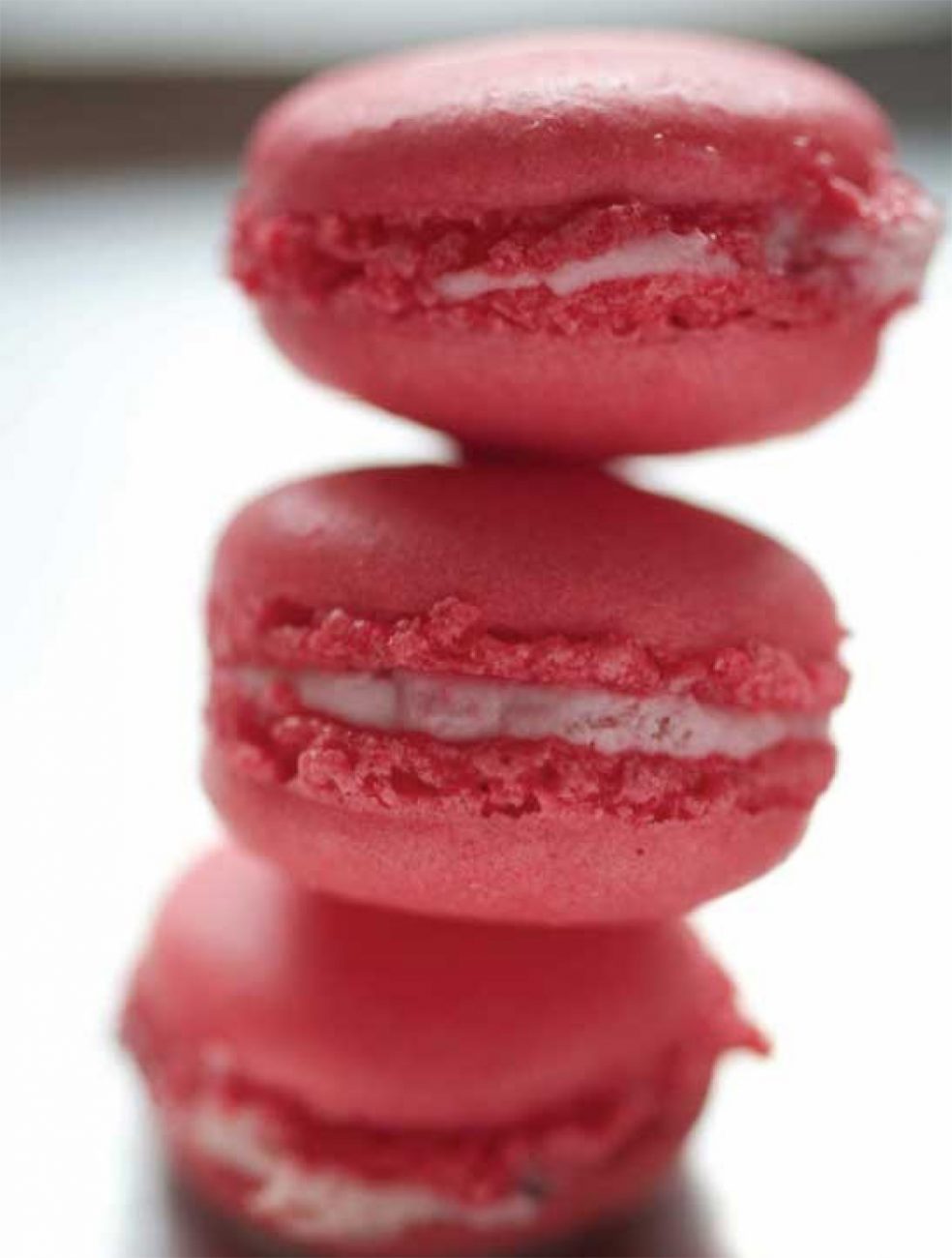 Raspberry macaroons recipe