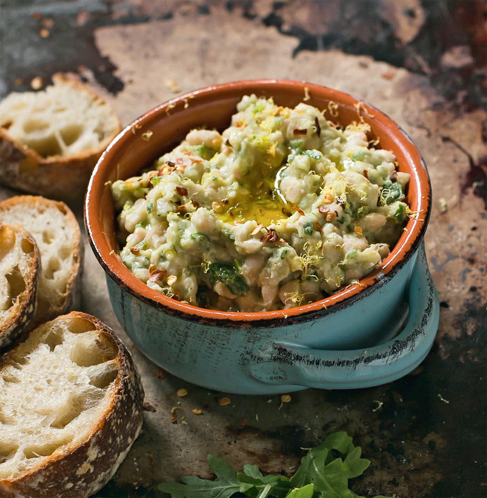 Spicy white bean and arugula dip recipe