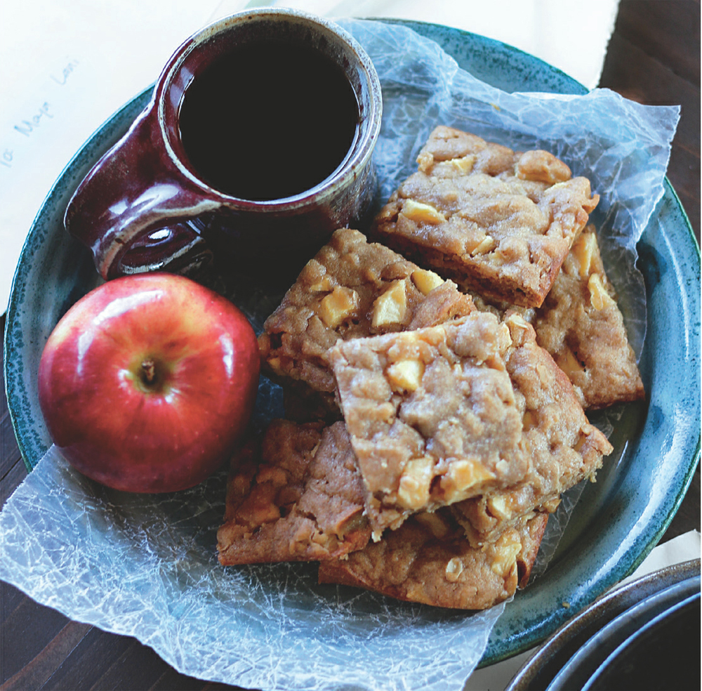 Apple brown butter blondies recipe