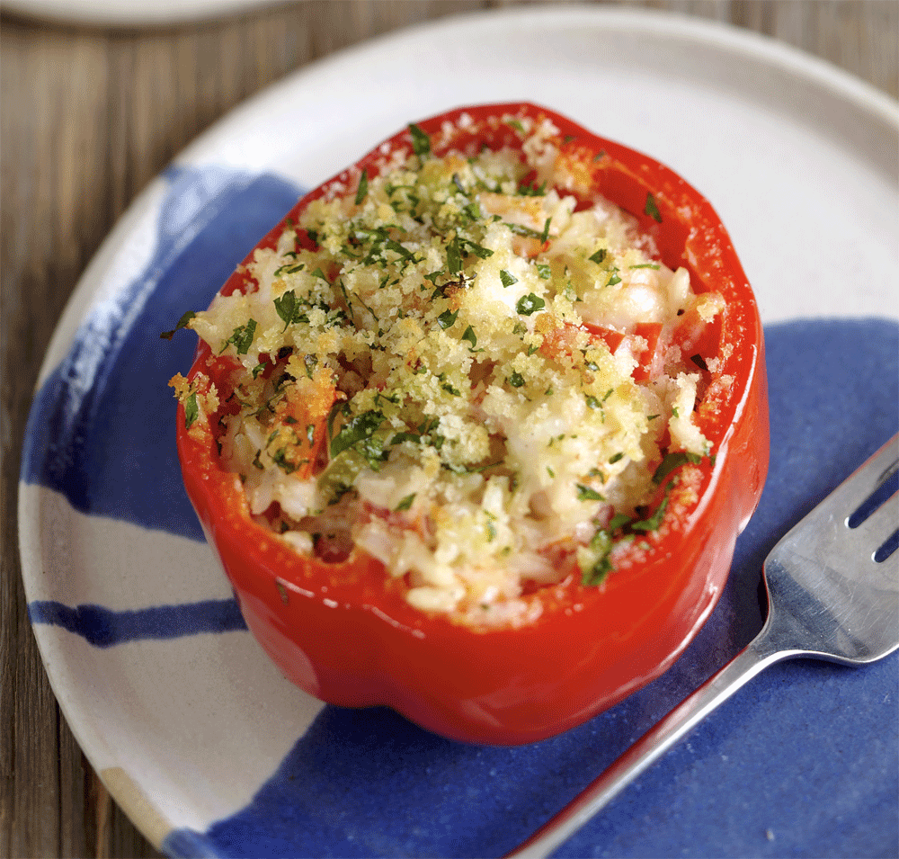 Baked shrimp-stuffed red bell peppers recipe