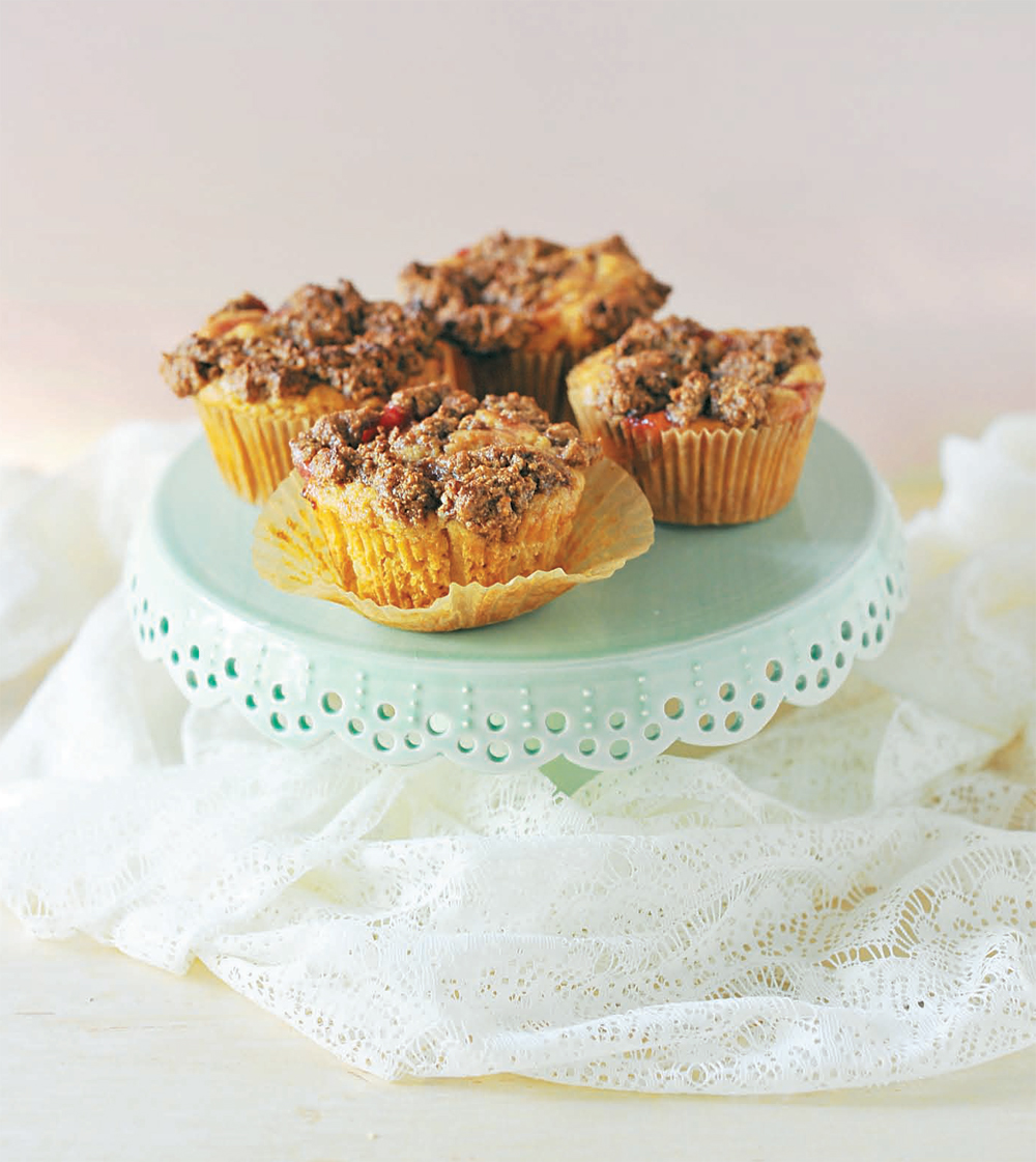 Berry streusel cupcakes recipe