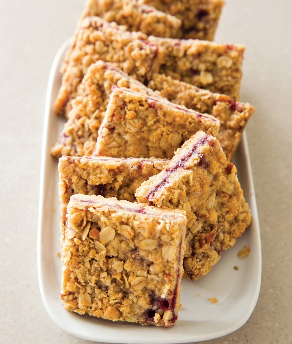 Raspberry streusel bars recipe