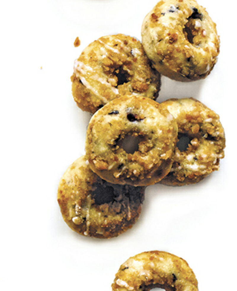 Blueberry crumb mini-doughnuts with chocolate malted milk recipe