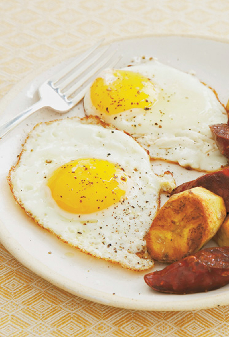 Eggs with chorizo and ripe plantain recipe