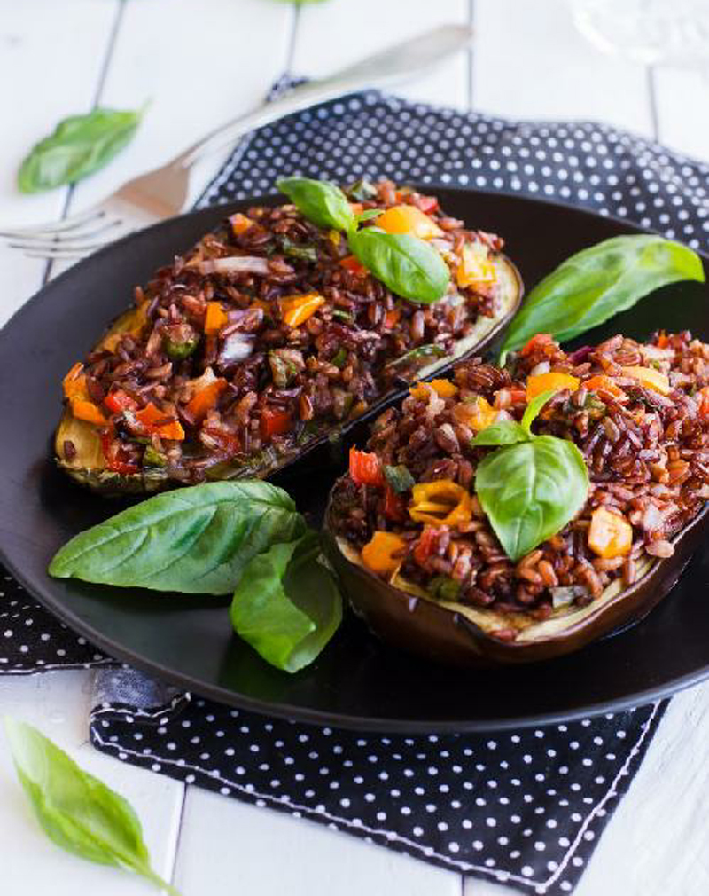 Red rice stuffed eggplant recipe