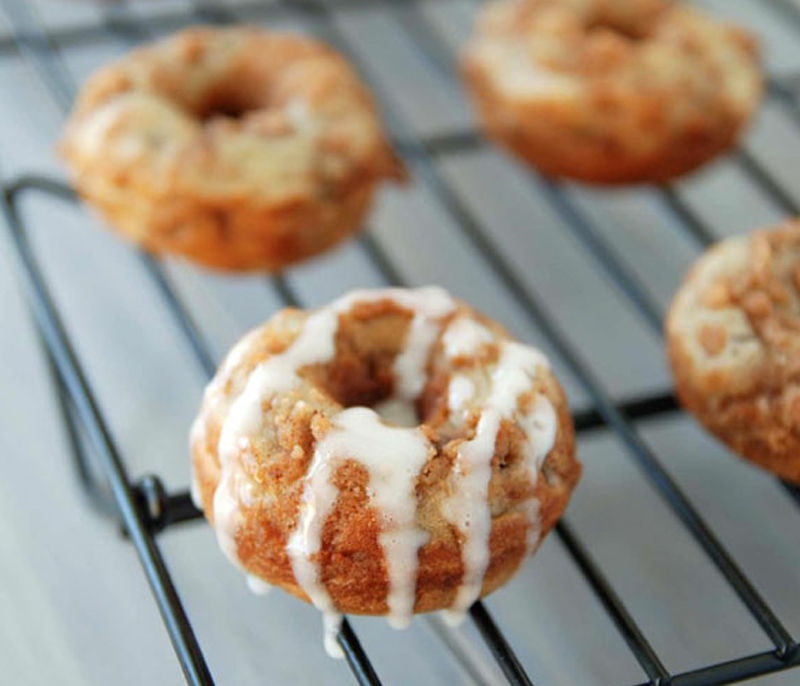 Blackberry crumble mini donut recipe