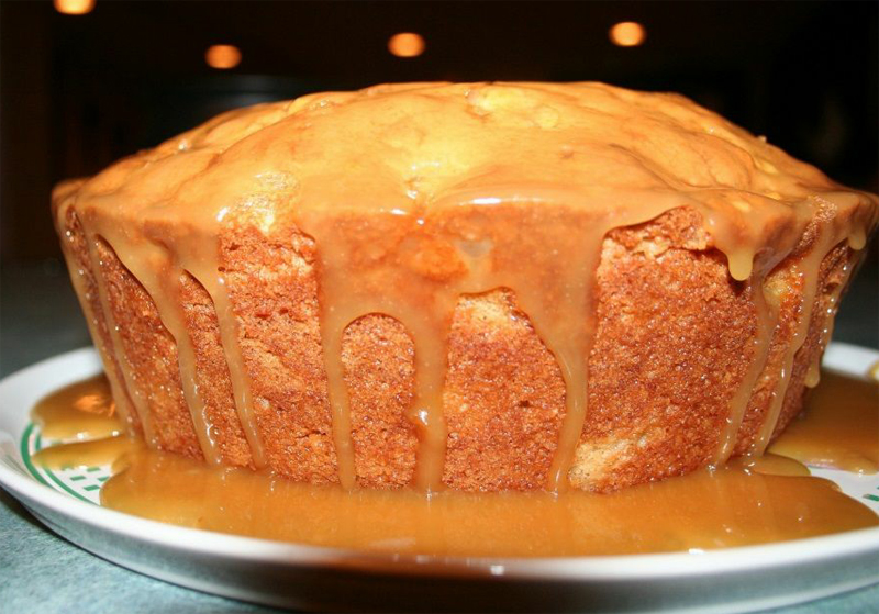 Caramel apple cake recipe