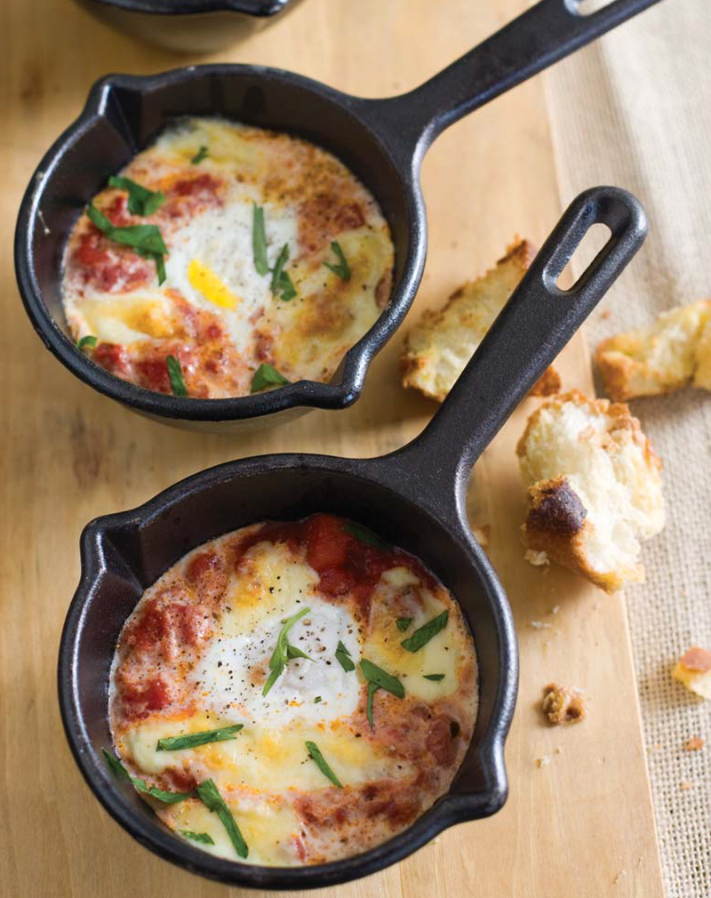 Eggs baked in tomato sauce recipe