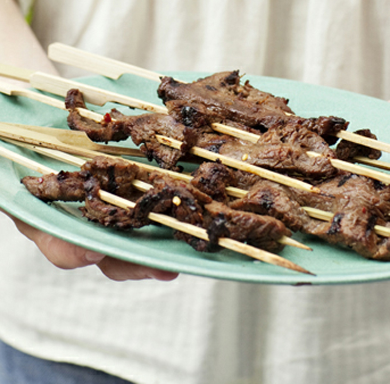 Soy- & chile-marinated beef skewers recipe