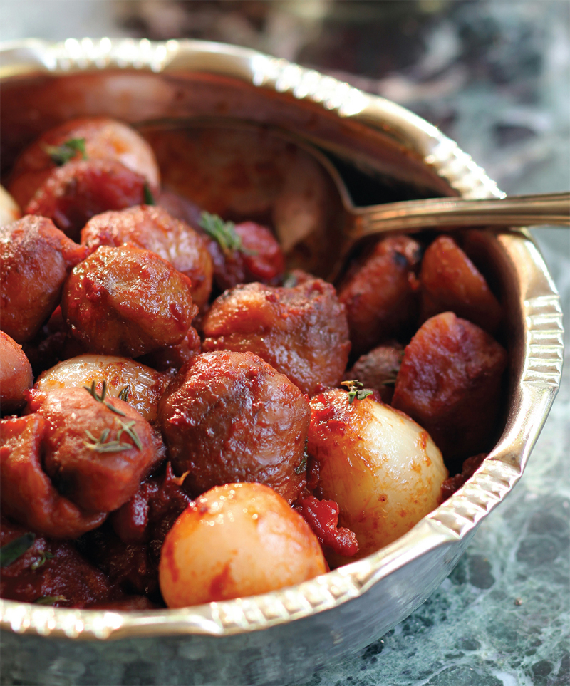 Wine-braised chestnuts and shallots recipe