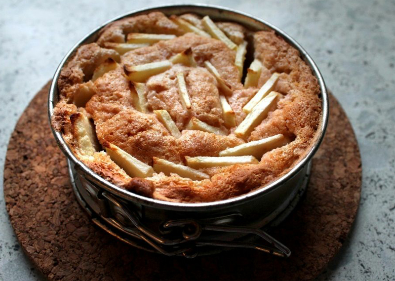 Lemon apple charlotte recipe