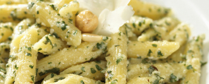 Penne pasta with basil and pine nuts recipe