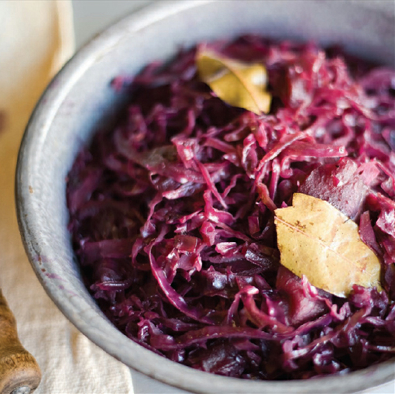 Sweet and sour red cabbage recipe