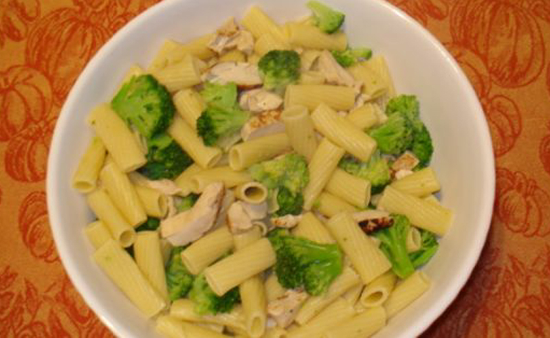 Broccoli chicken pesto pasta recipe
