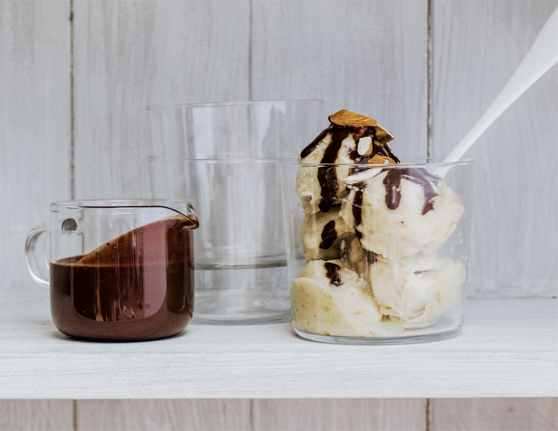 Skinny banana split sundaes recipe