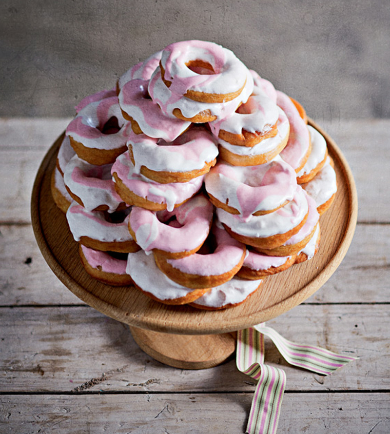 Doughnut cake recipe