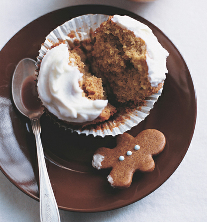 Gingerbread cupcakes with cookie cutouts recipe