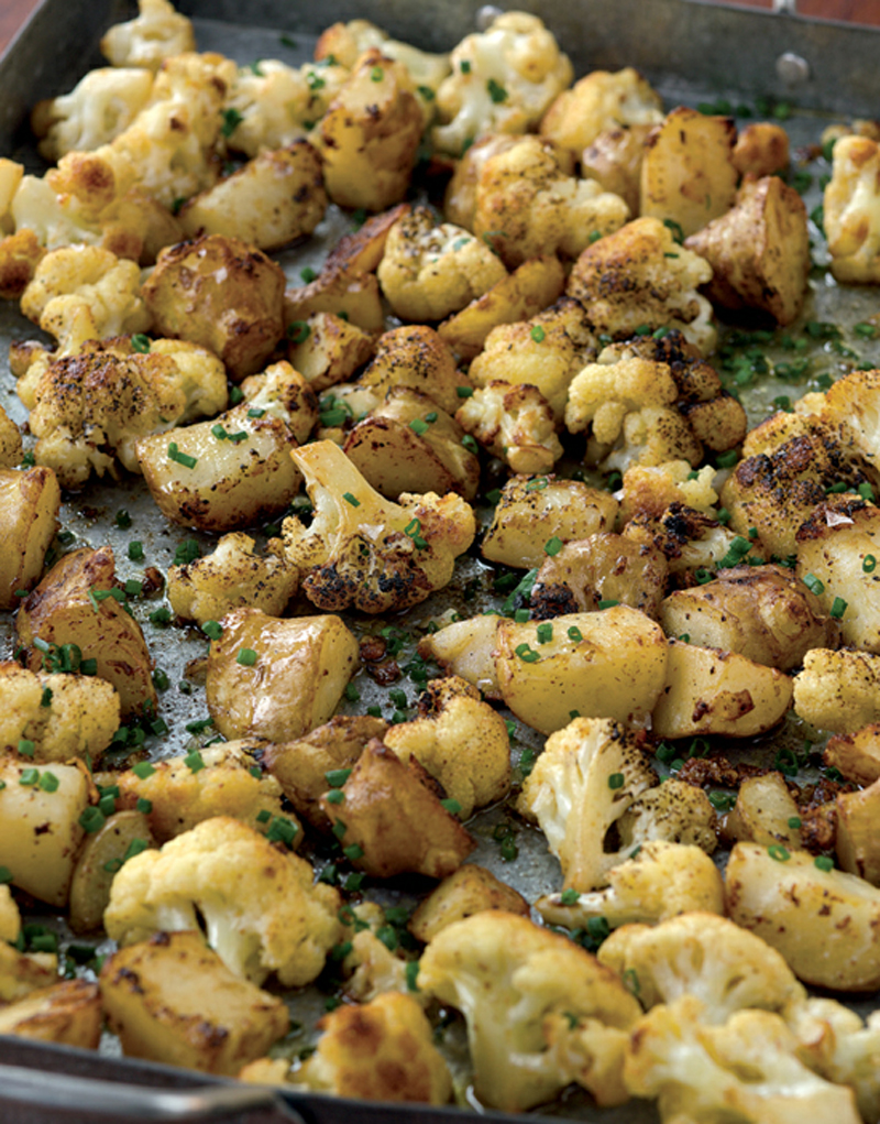 Spice-roasted cauliflower & jerusalem artichokes recipe