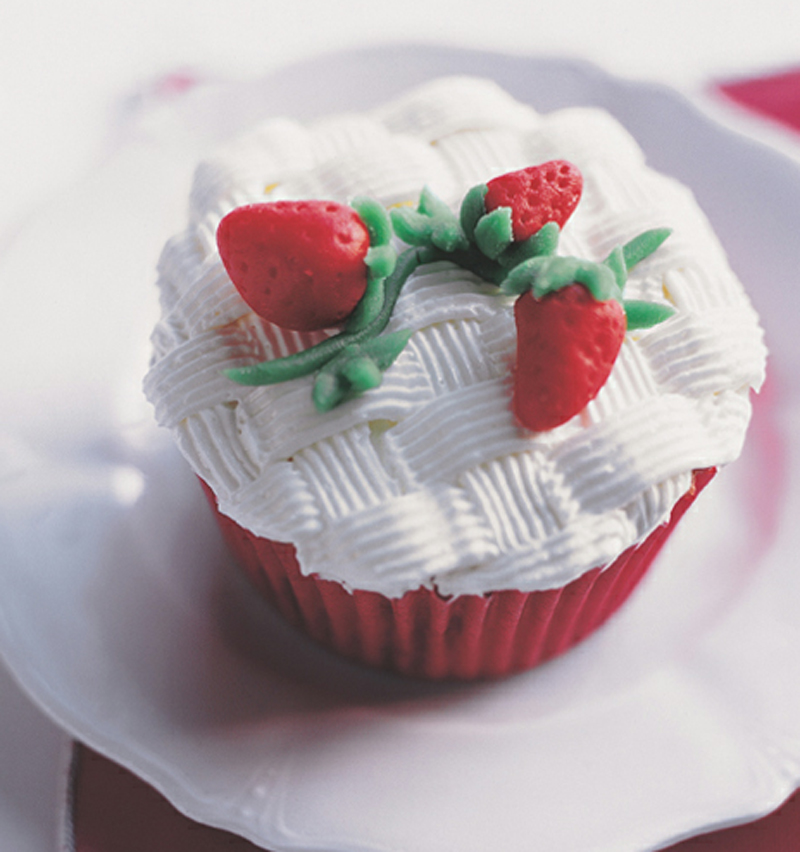 Strawberry basket cupcakes recipe