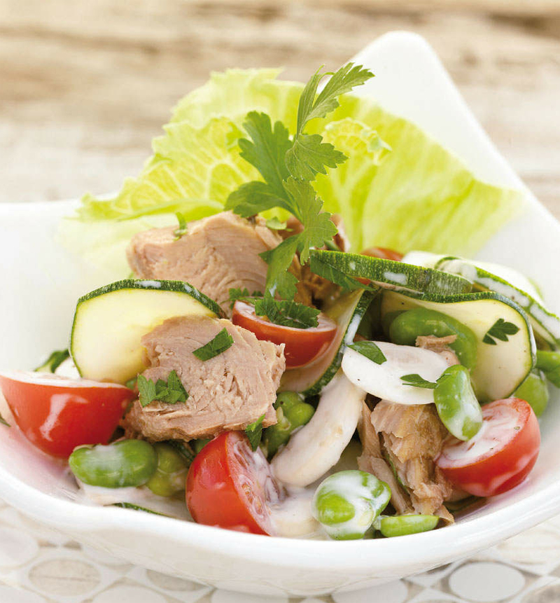 Tuna & fresh vegetable salad