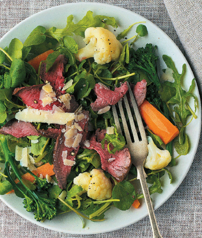 Five-minute roast beef salad recipe