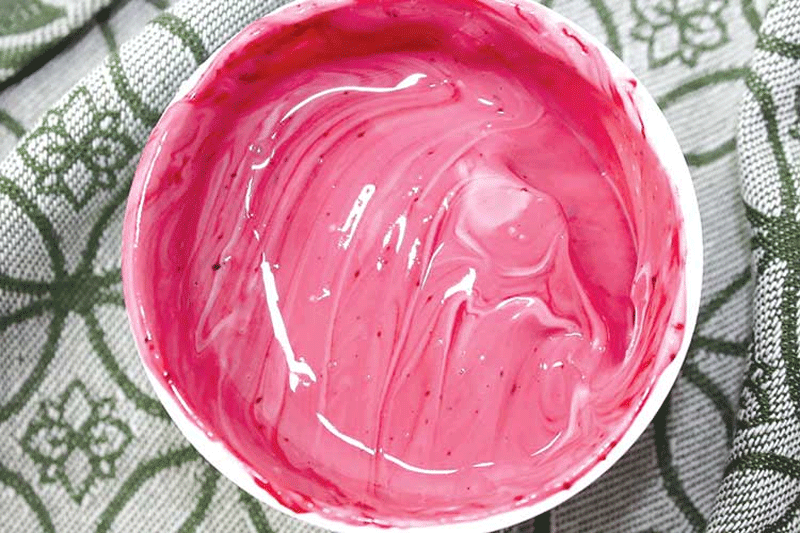 Pink & creamy greek yogurt recipe