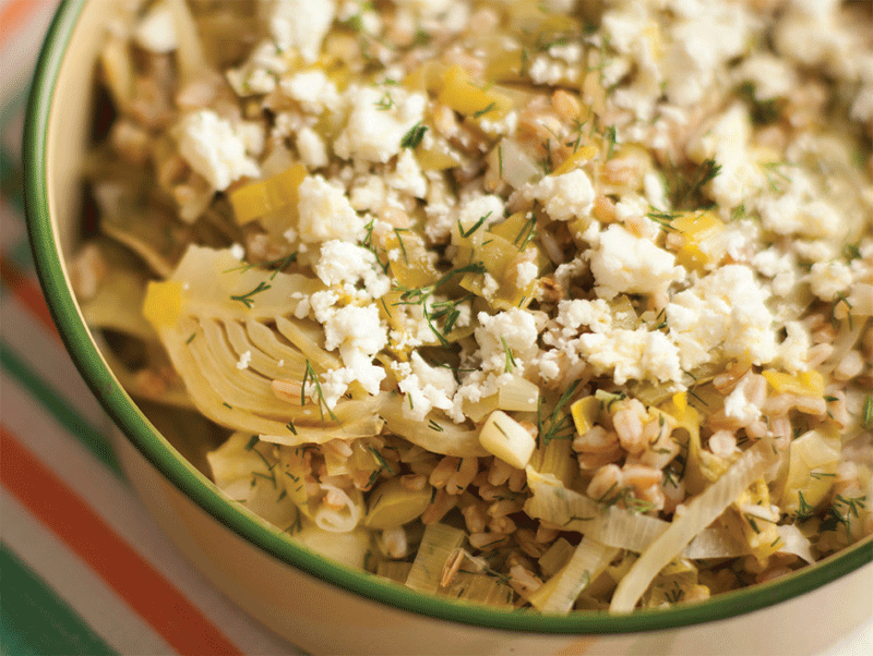 Warm spelt salad with leeks, fennel, dill and feta recipe